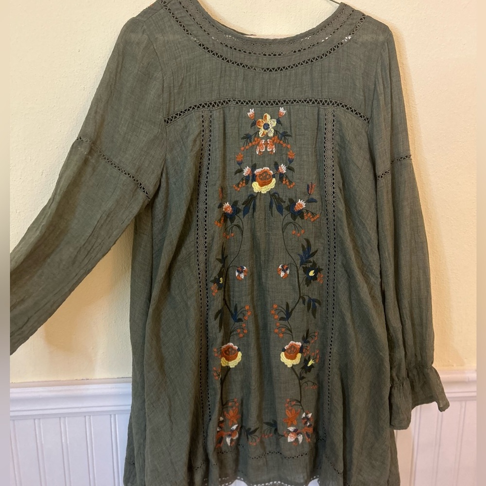 WORN ONCE UMGEE fall dress